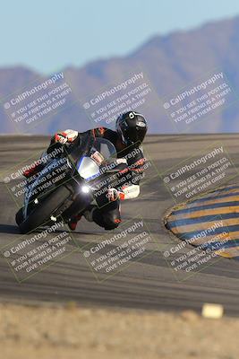 media/Dec-10-2023-SoCal Trackdays (Sun) [[0ce70f5433]]/Turn 12 (2pm)/